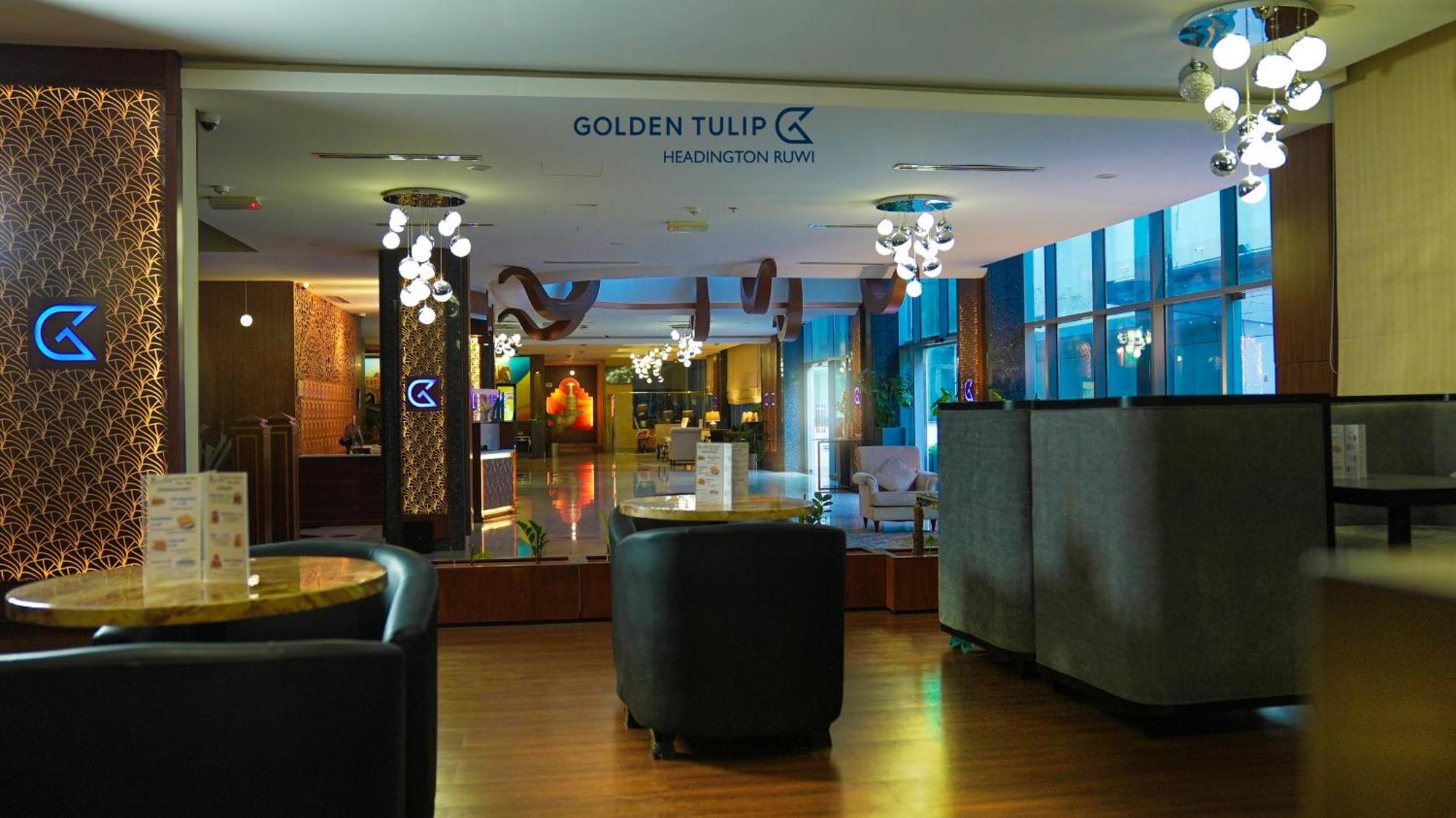 Hotel Golden Tulip Headington Mascate Exterior foto