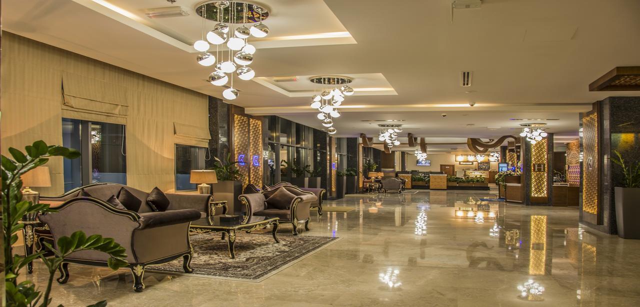 Hotel Golden Tulip Headington Mascate Exterior foto
